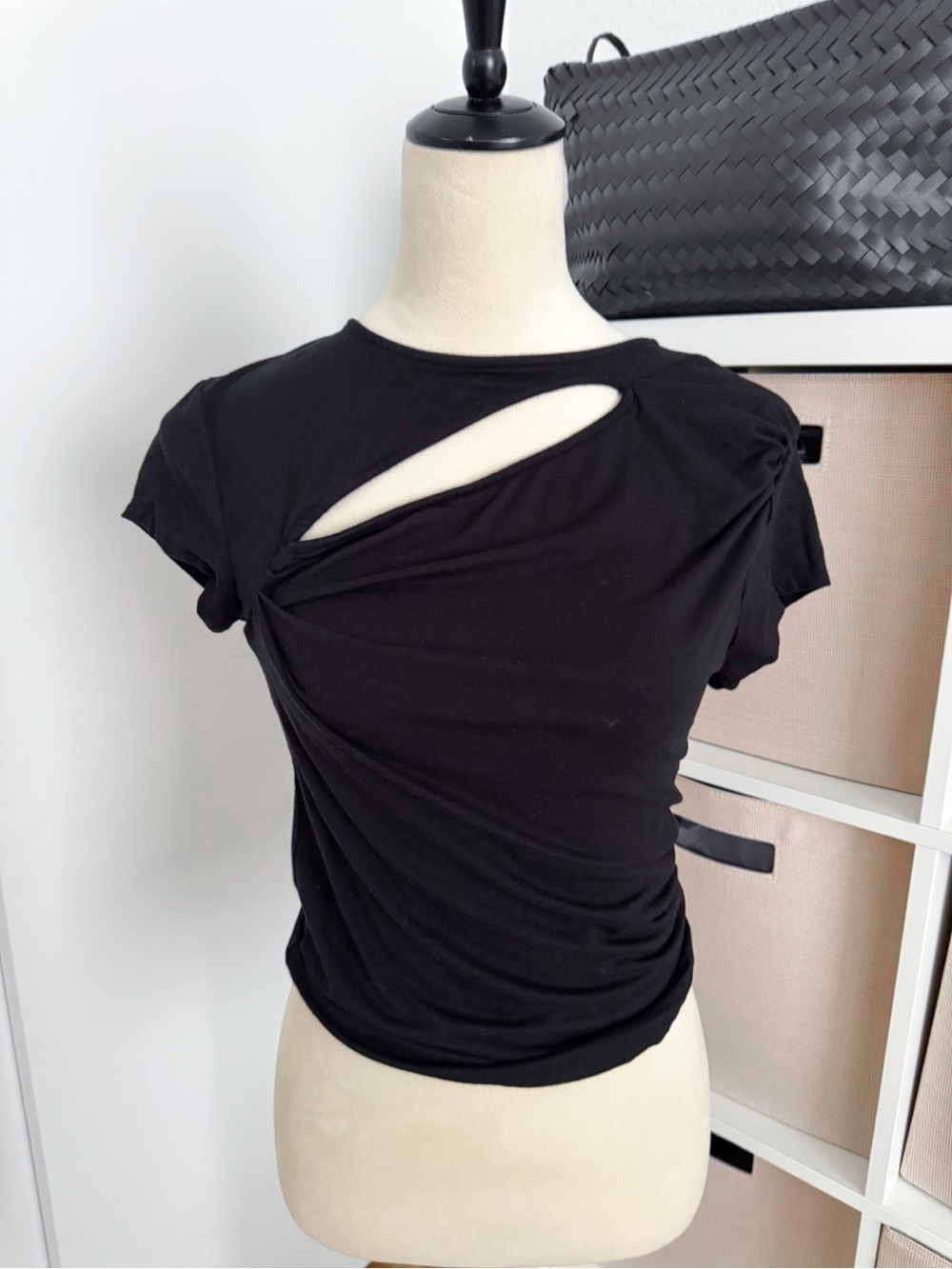 Reformation Else Knit Top Black Cut Out Short Sleeve - Picture 4 of 12